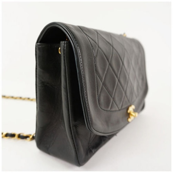 NOT FOR SALE Chanel Rare Diana Flap Bag Black - Picture 2 of 8